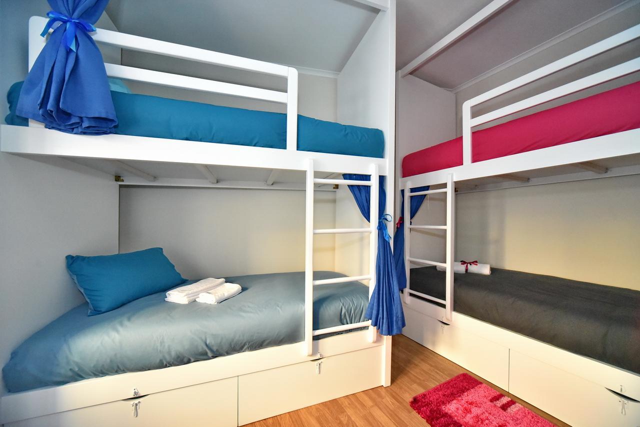 Train Lisbon Hostel Extérieur photo